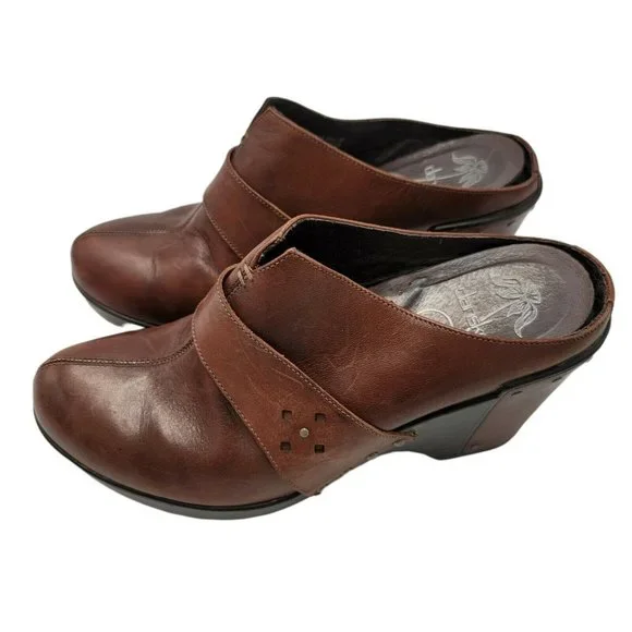 Dansko Women's Brown Leather Slip On Wedge Mules Euro Size 40 US Size 9.5 - Picture 4 of 7